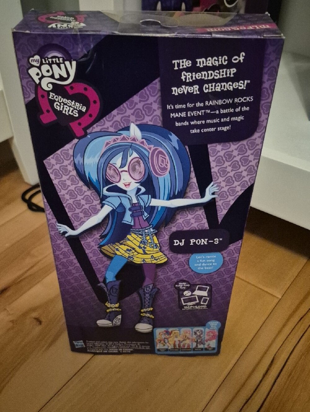 My Little Pony DJ Pon-3 Equestria Girls Doll - Purple & Blue - Picture 2 of 6